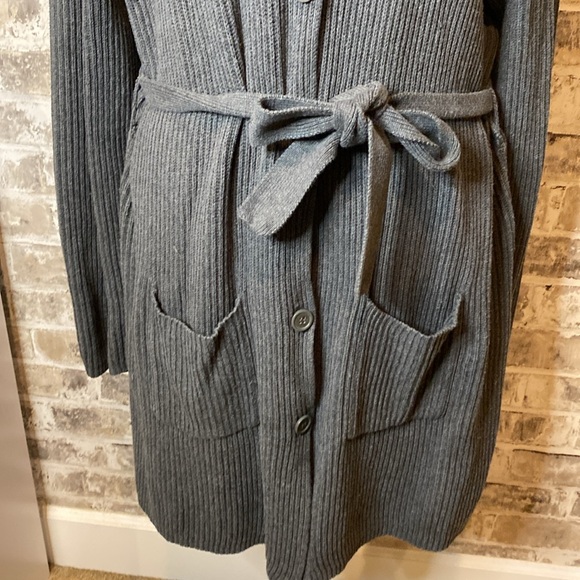 Liz Claiborne LIZSPORT gray full button ribbed cardigan with tie waist. Size XL. - Picture 7 of 16